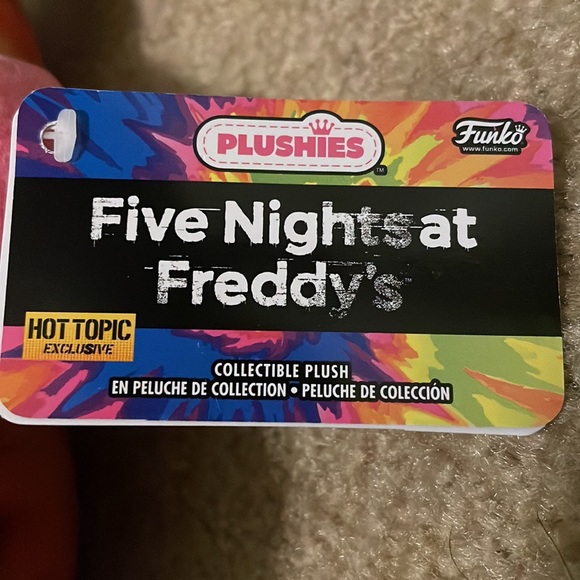 FNAF FUNKO EXCLUSIVE PLUSH BUNDLE! - Picture 4 of 7